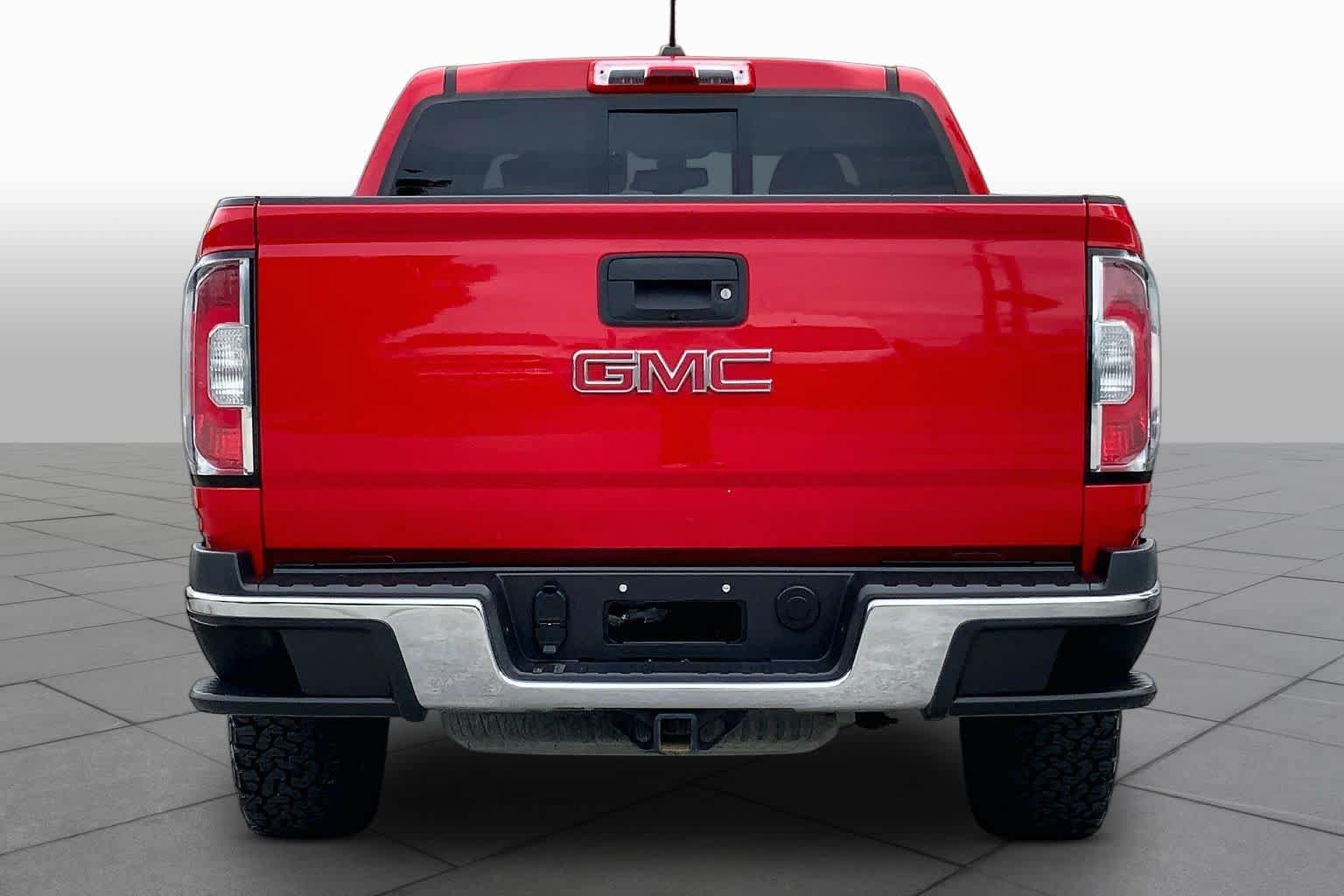Used 2017 GMC Canyon SLE w/ SLE Convenience Package AWD/4WD image 5