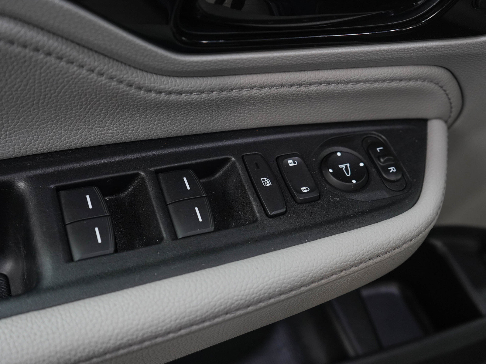 Used 2023 Honda Odyssey Touring image 22