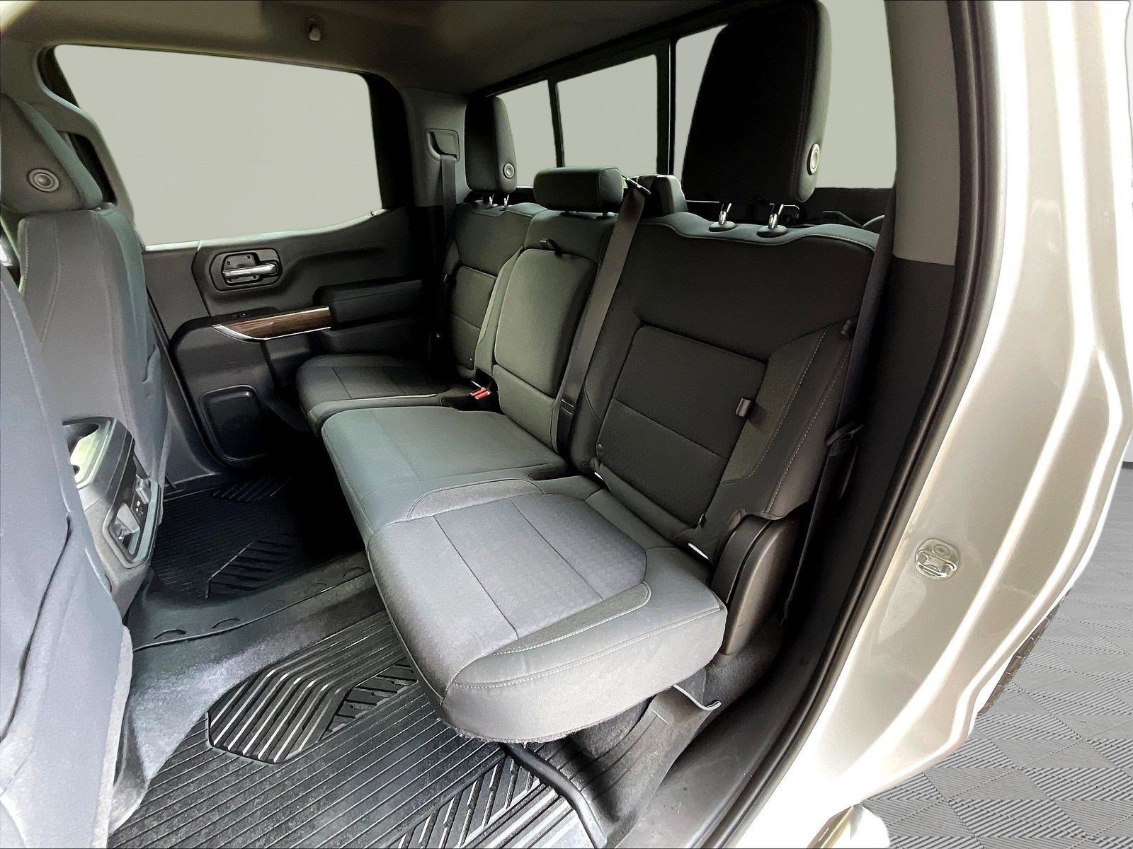 Used 2020 Chevrolet Silverado 1500 RST AWD/4WD image 23