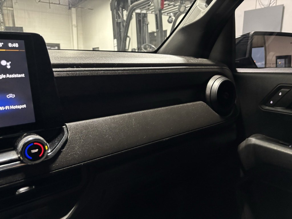 Used 2023 Chevrolet Colorado Trail Boss w/ Technology Package image 19