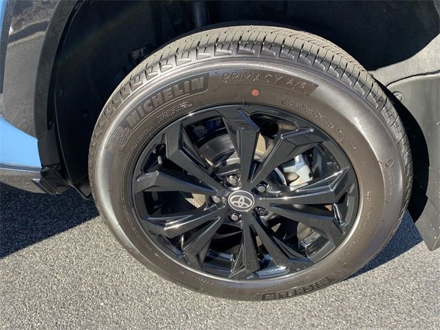 Used 2023 Toyota RAV4 SE image 33