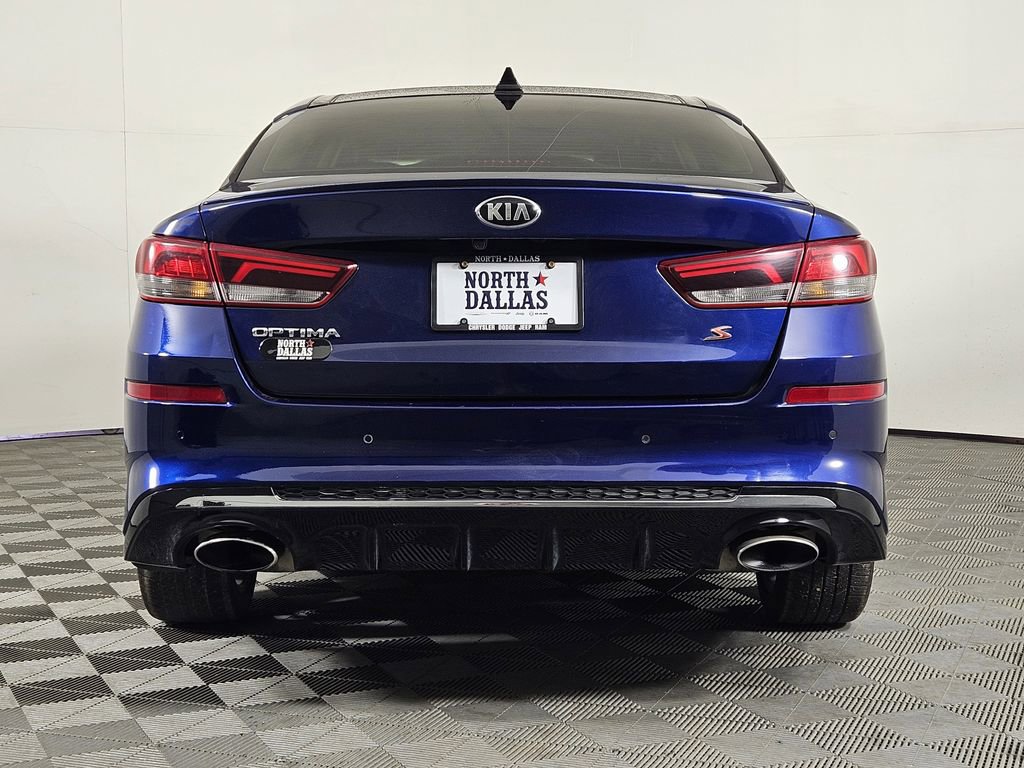 Used 2019 Kia Optima S w/ S Panoramic Sunroof Package image 4