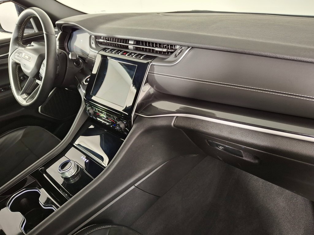 Used 2022 Jeep Grand Cherokee L Laredo image 33