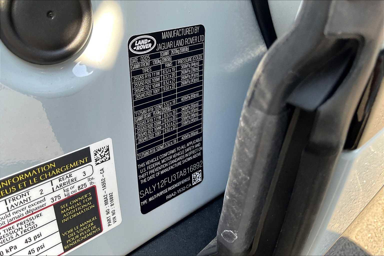 New 2026 Land Rover Range Rover Velar Autobiography image 36