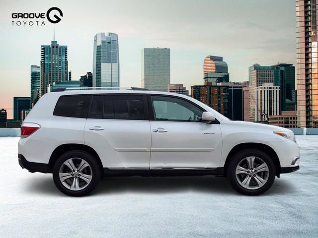 Used 2012 Toyota Highlander Limited w/ Tow Pkg AWD/4WD image 7