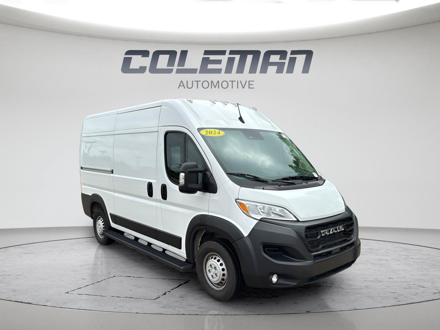 Used 2024 RAM ProMaster 2500 w/ Convenience Group FWD image 7