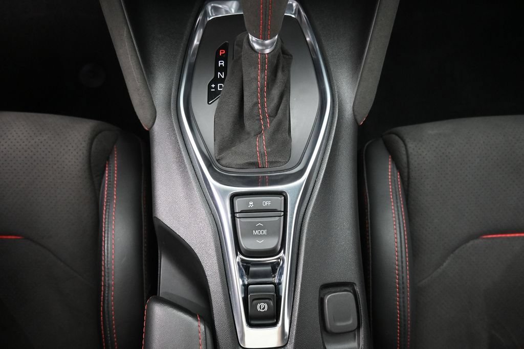 Used 2019 Chevrolet Camaro ZL1 RWD image 17