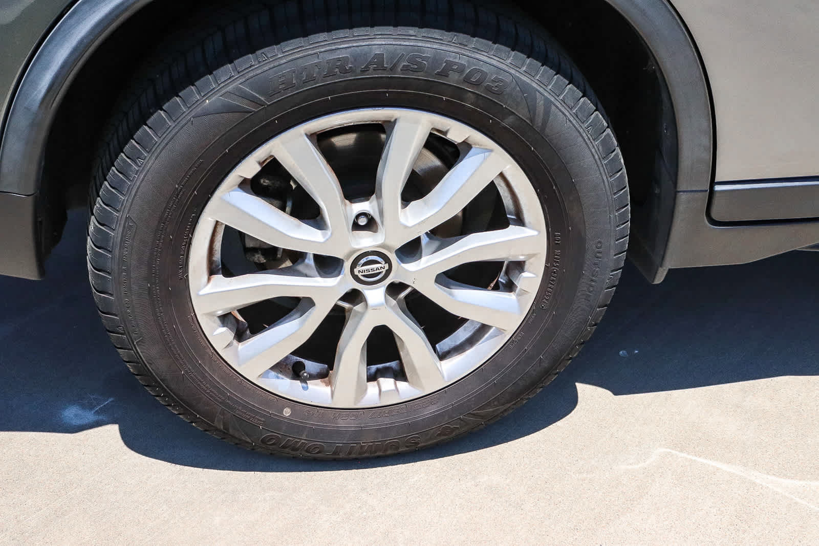 Used 2020 Nissan Rogue SV FWD image 12