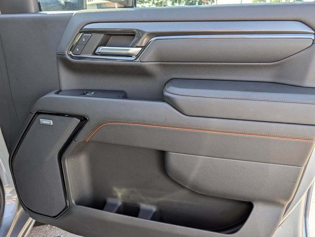 Used 2024 GMC Sierra 2500 AT4 w/ AT4 Premium Plus Package AWD/4WD image 36