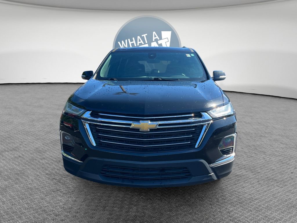 Used 2023 Chevrolet Traverse LT image 9