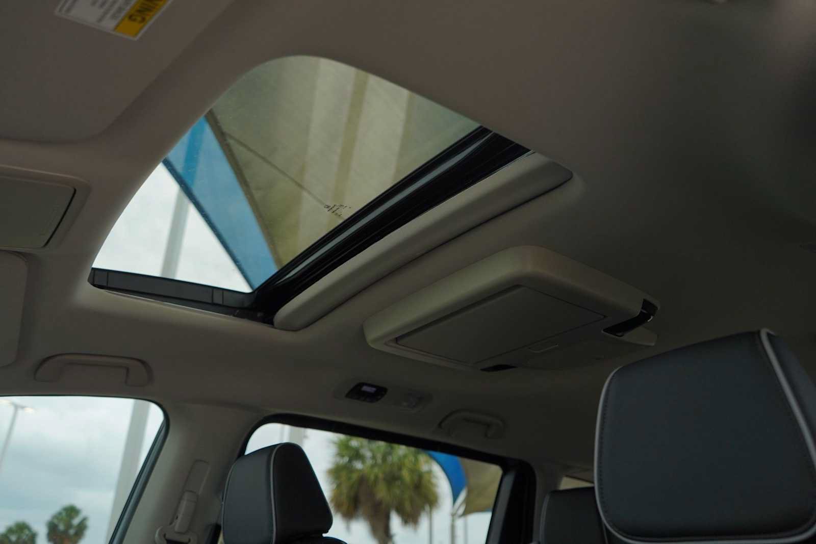 Certified 2026 Honda Odyssey Elite image 25