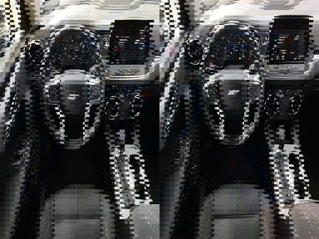 Certified 2024 Chevrolet Blazer LT w/ Midnight/Sport Edition image 12