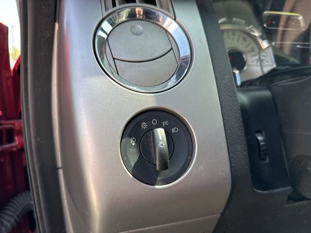 Used 2013 Ford Expedition King Ranch RWD image 9