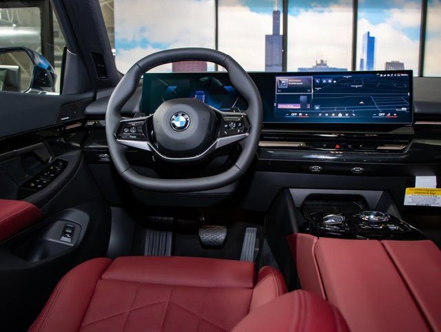 Used 2026 BMW 530i xDrive w/ Executive Package image 15