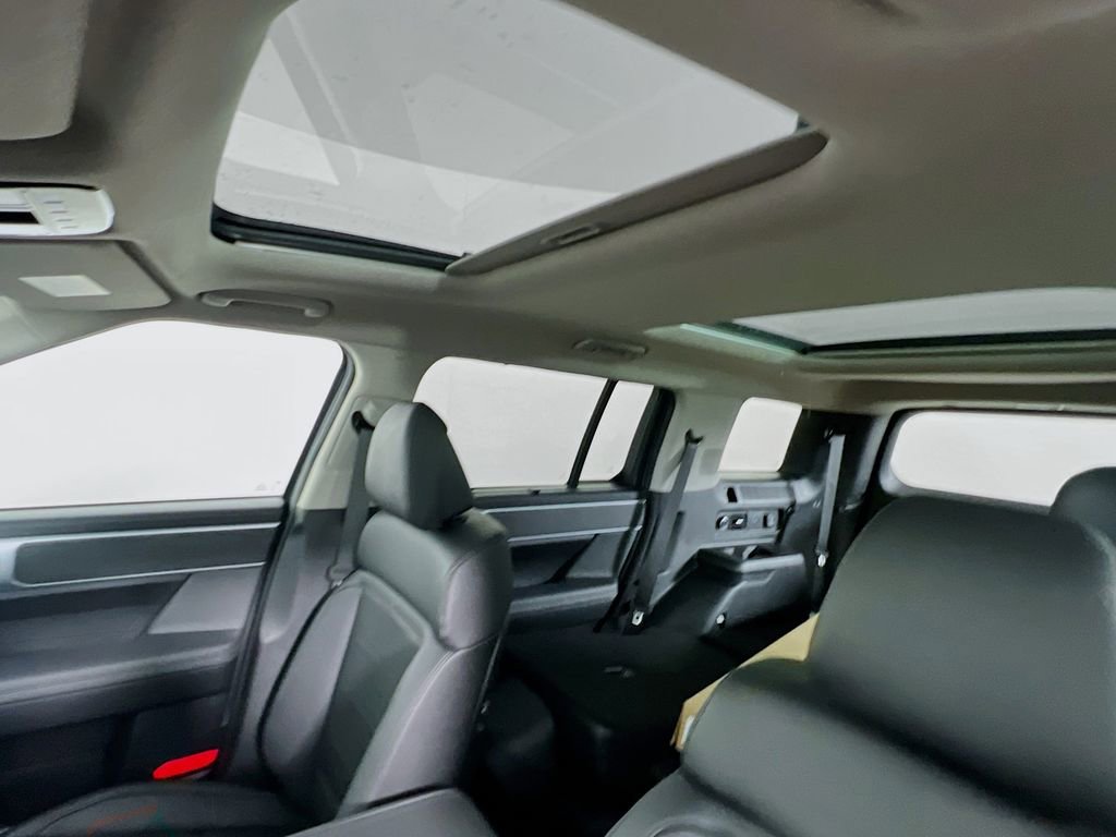 New 2026 Hyundai Santa Fe Limited AWD/4WD image 21