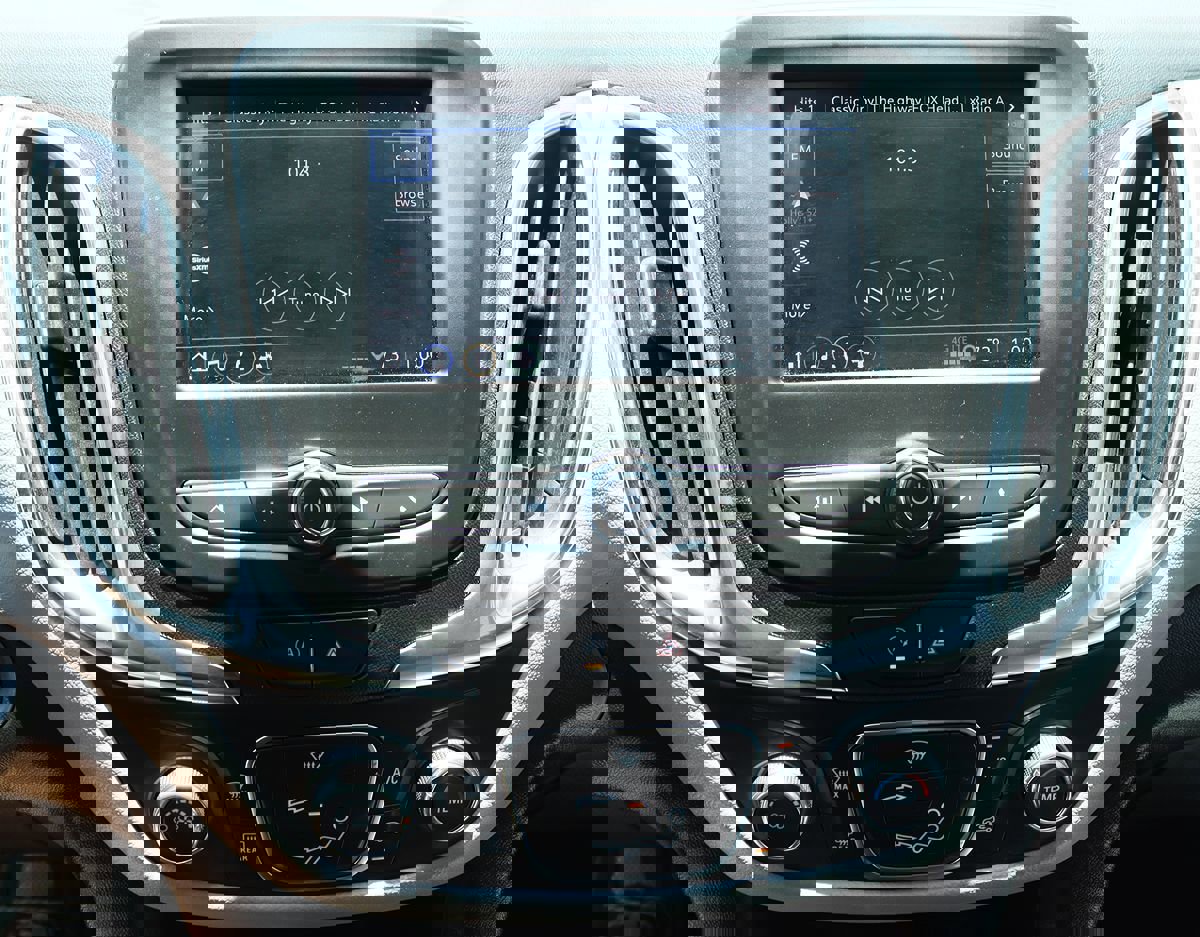 Used 2022 Chevrolet Equinox LS w/ LS Convenience Package image 44