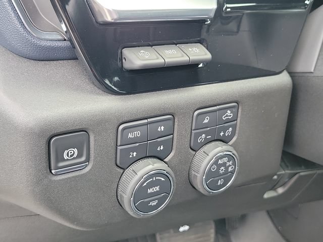 Certified 2025 Chevrolet Silverado 2500 High Country w/ Technology Package AWD/4WD image 22
