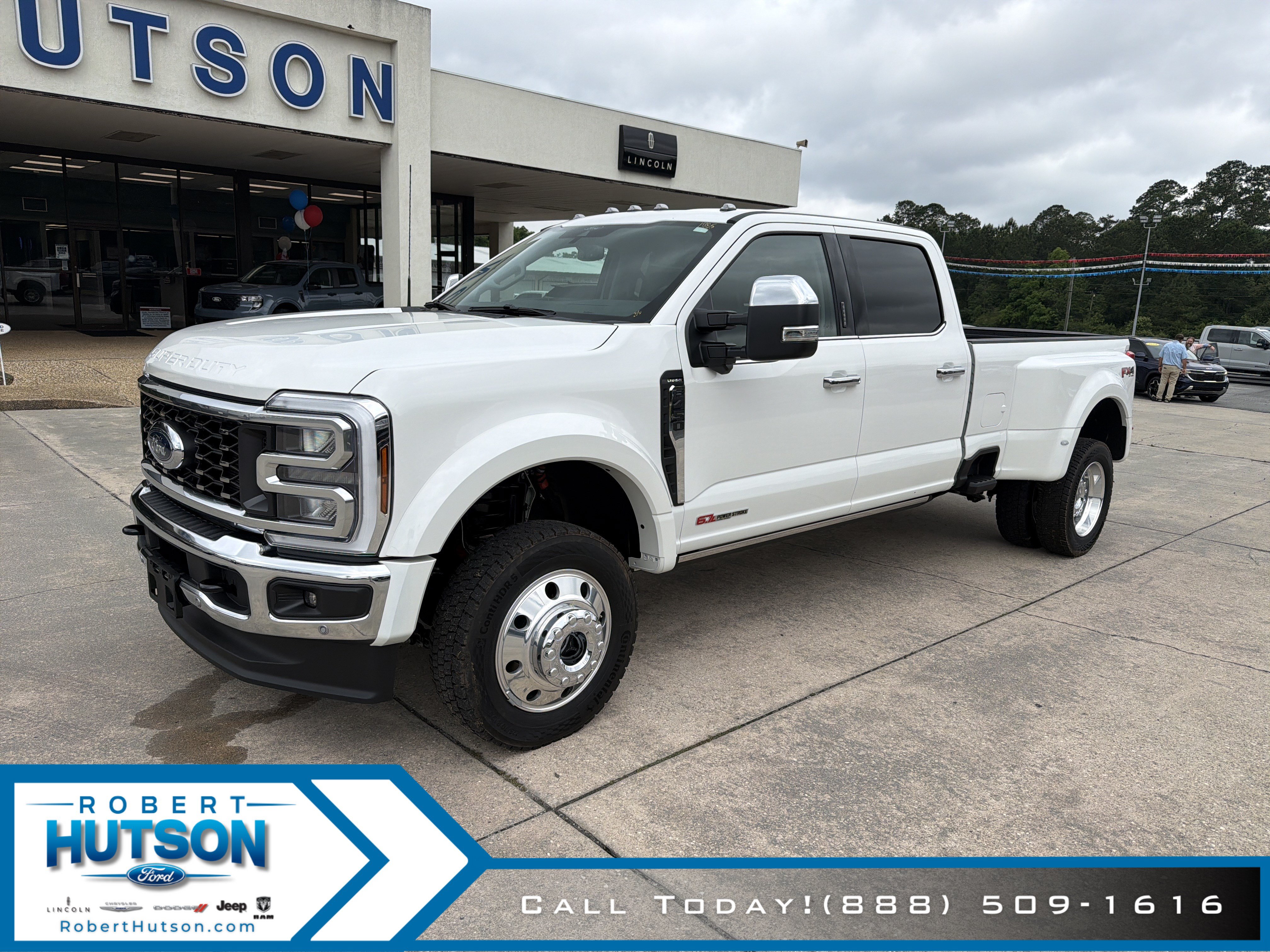 New 2026 Ford F450 Lariat w/ Lariat Ultimate Package AWD/4WD image 2