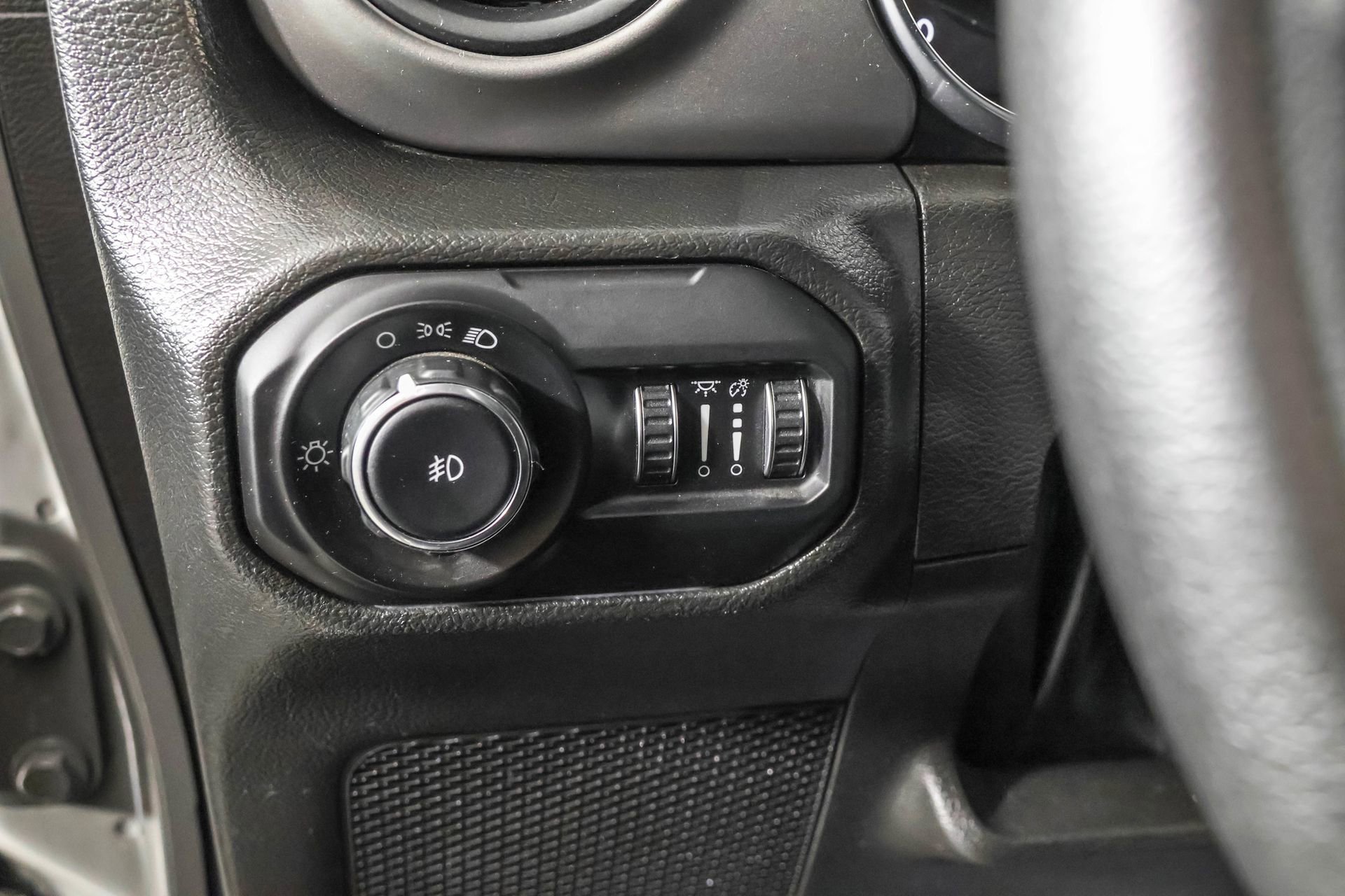 Used 2022 Jeep Wrangler Sport AWD/4WD image 24