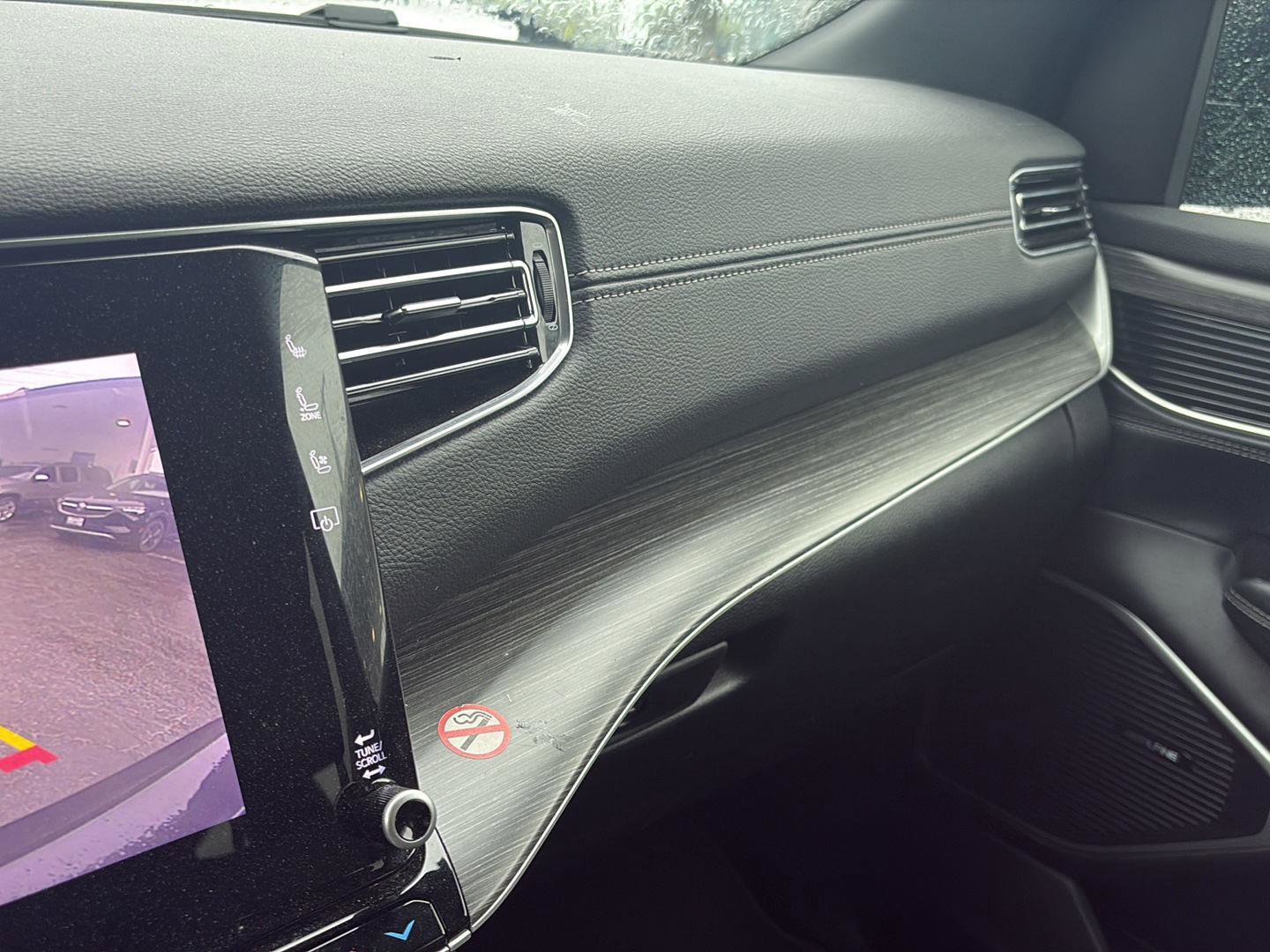 Used 2024 Jeep Wagoneer Series II image 22