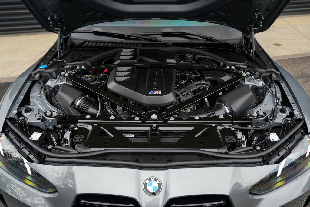 Used 2026 BMW M4 xDrive Competition AWD/4WD image 12