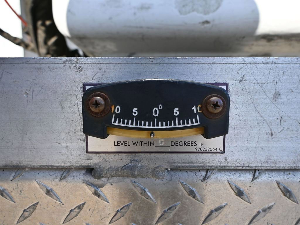 Used 2012 Ford F550 4x4 SuperCab Super Duty w/ Payload Upgrade Pkg image 52