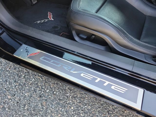Certified 2017 Chevrolet Corvette Stingray Coupe w/ Carbon Flash Badge Package image 19