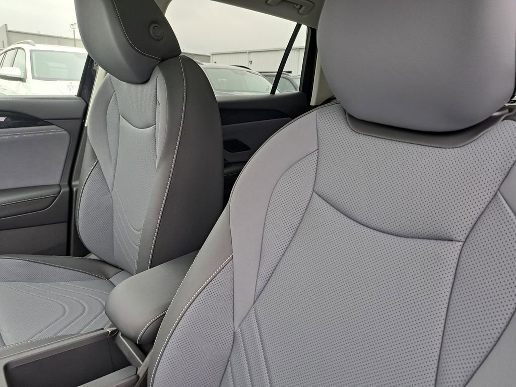 New 2026 Volkswagen Tiguan SE image 19