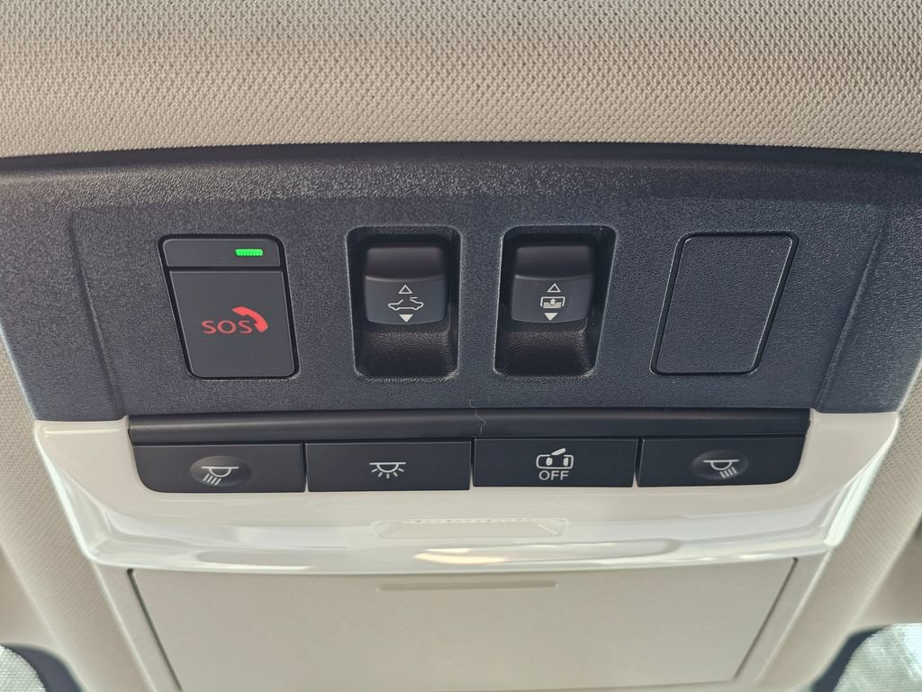 New 2026 Nissan Rogue Platinum w/ Platinum Premium Package AWD/4WD image 17