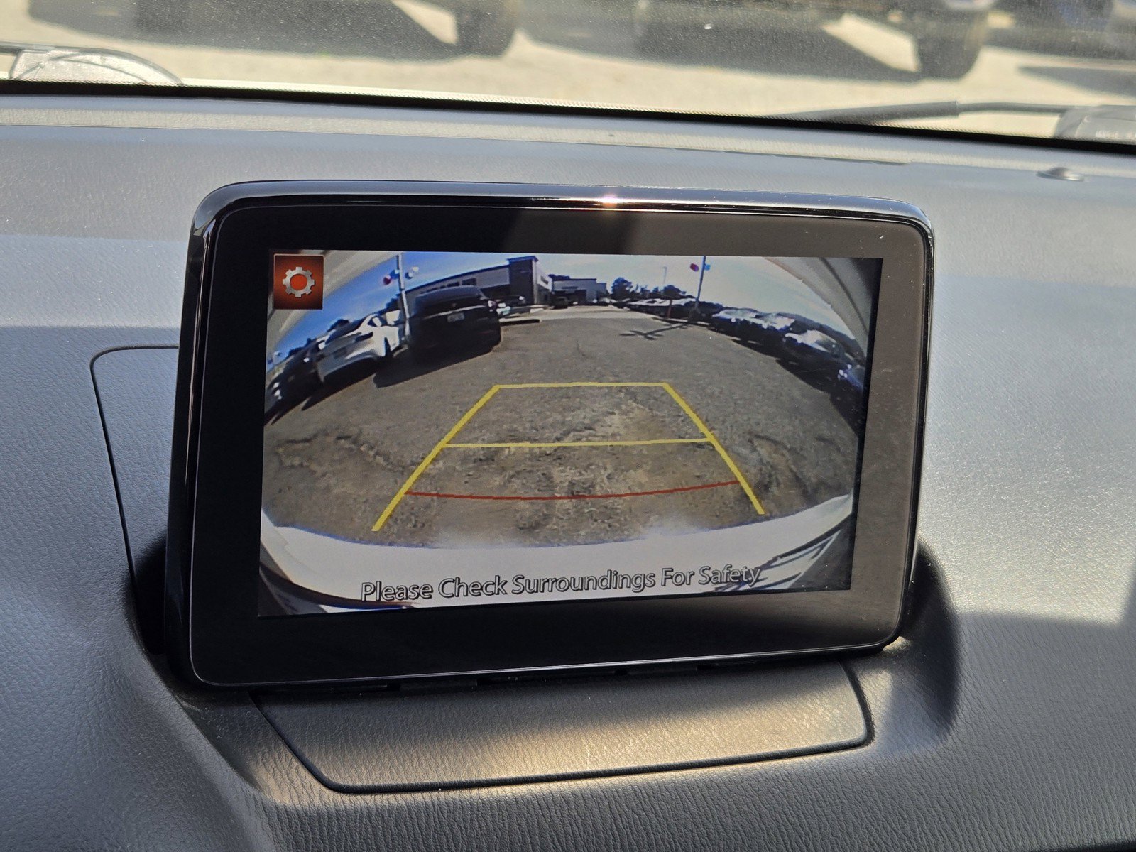 Used 2019 Toyota Yaris LE FWD image 17