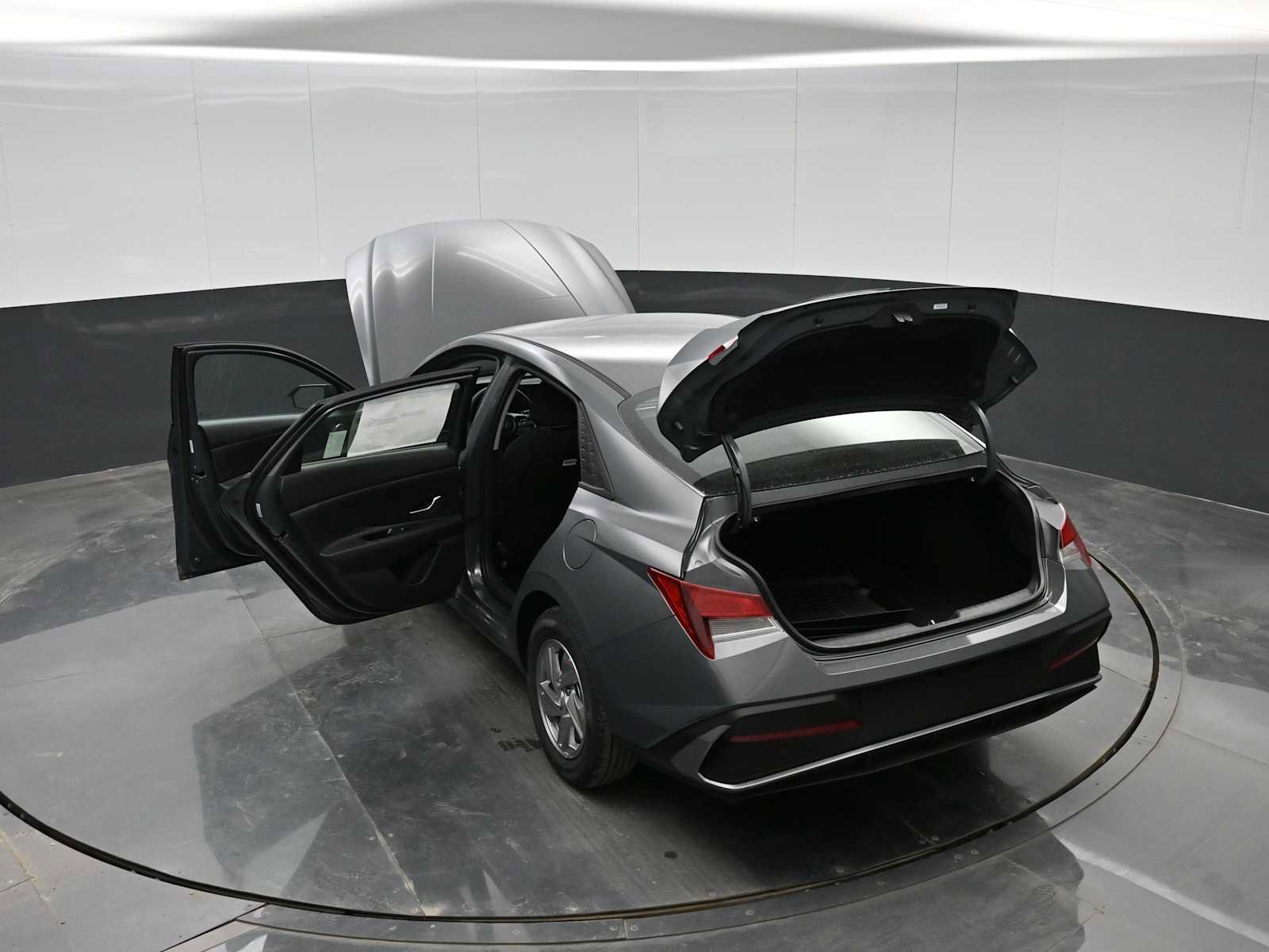 New 2026 Hyundai Elantra SE image 37