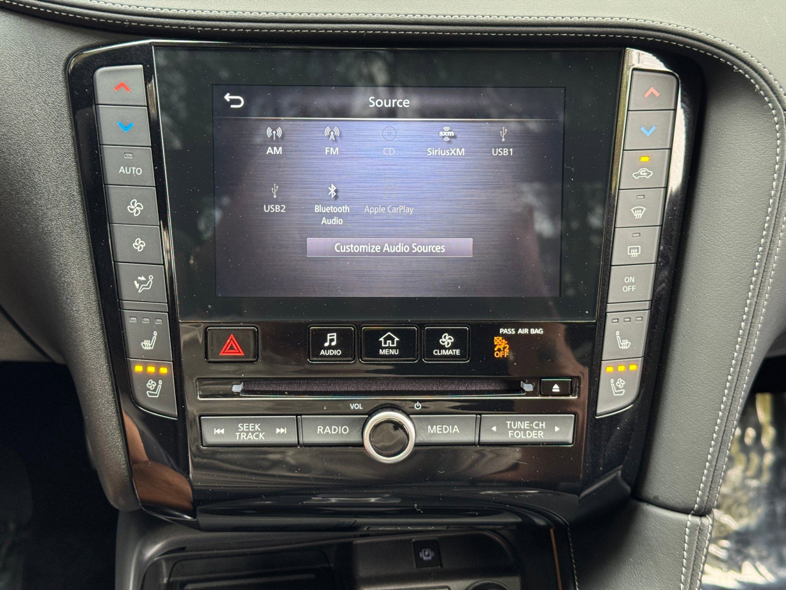 Used 2024 INFINITI QX50 Sport image 29