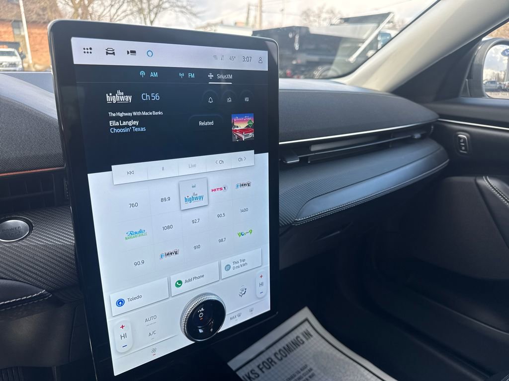 Used 2025 Ford Mustang Mach-E Select image 40