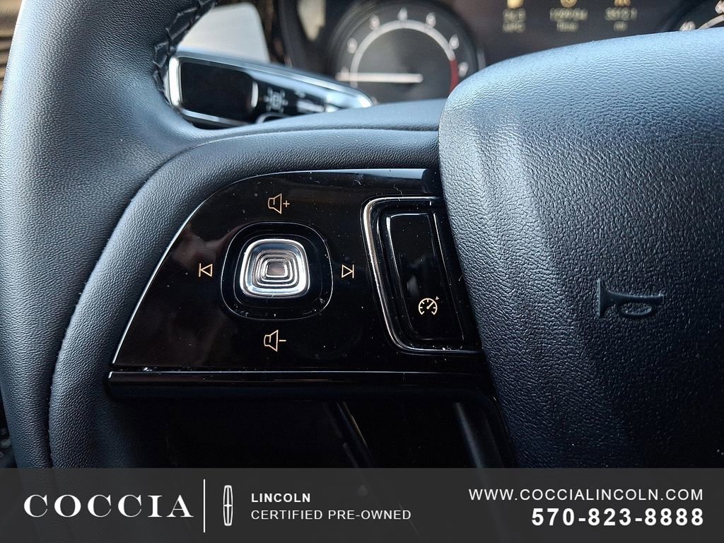 Certified 2022 Lincoln Corsair AWD w/ Equipment Group 101A image 21