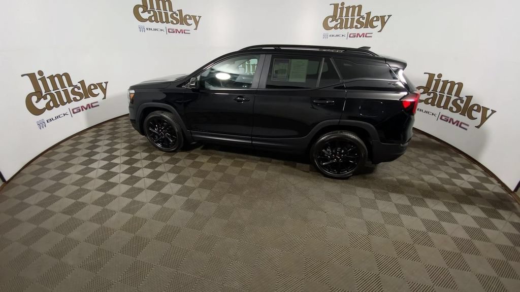 Used 2024 GMC Terrain SLE w/ Driver Convenience Package AWD/4WD image 5