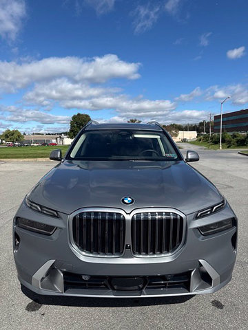 Certified 2025 BMW X7 xDrive40i w/ Premium Package AWD/4WD image 12