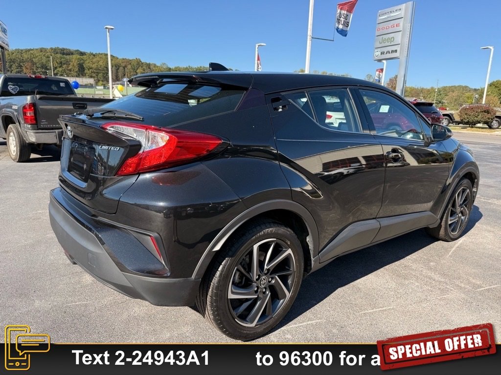 Used 2022 Toyota C-HR Limited image 4