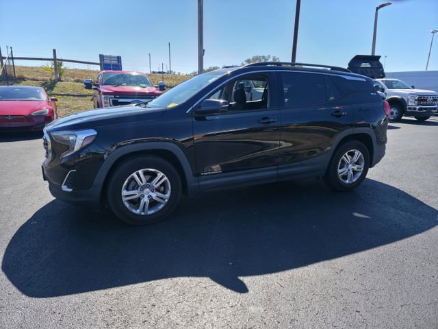 Used 2020 GMC Terrain SLE w/ Driver Convenience Package image 9