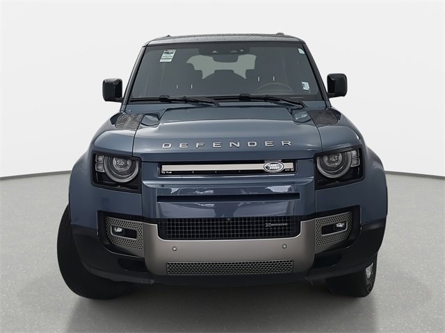 Certified 2023 Land Rover Defender 90 X-Dynamic SE image 2