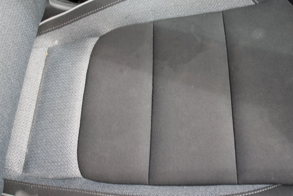 Used 2025 Chevrolet TrailBlazer LT FWD image 22