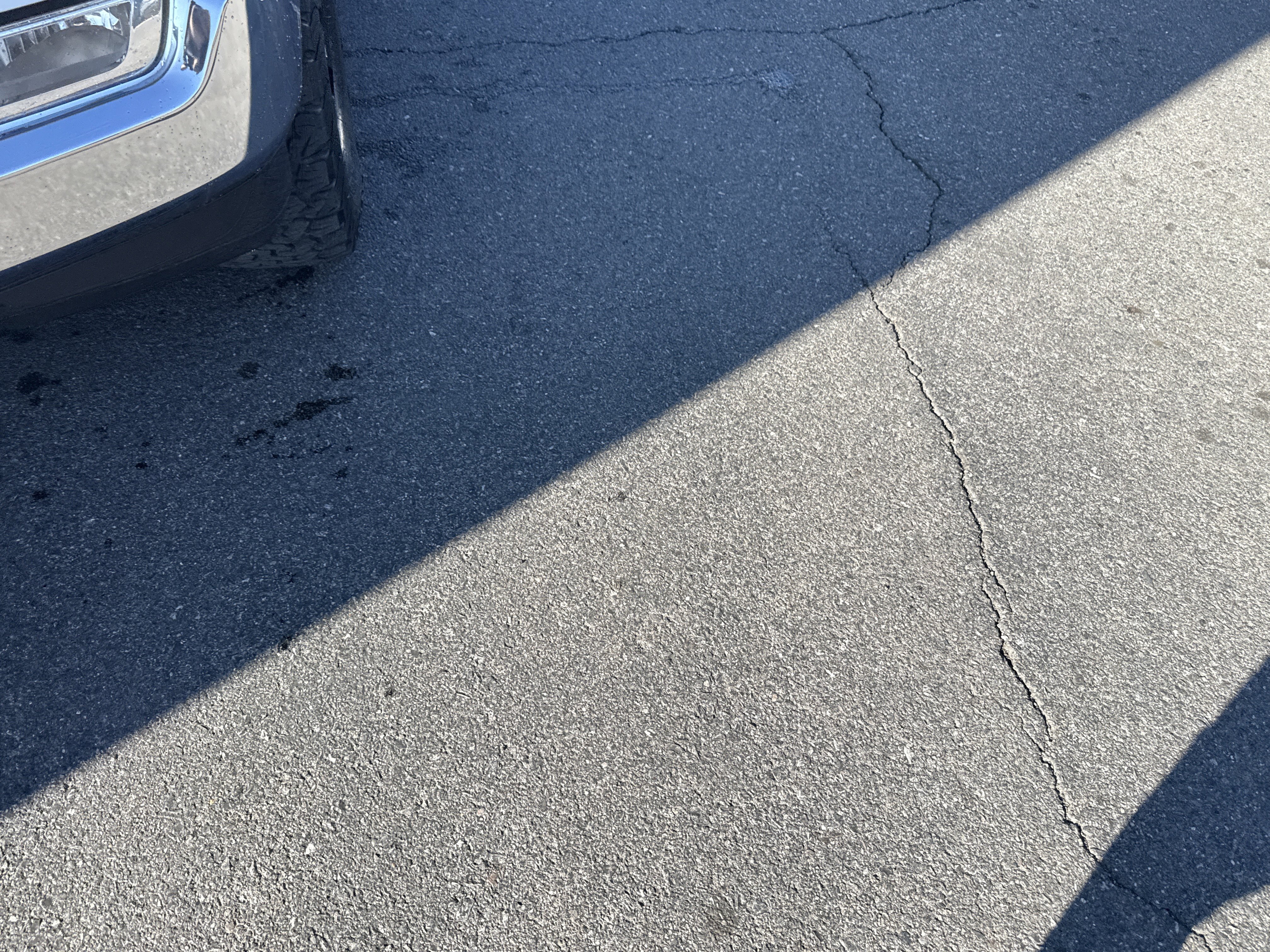 Used 2022 Ford F150 XLT w/ Equipment Group 301A Mid image 7