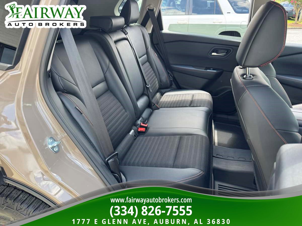 Used 2025 Nissan Rogue SV w/ Rock Creek Premium Package AWD/4WD image 12
