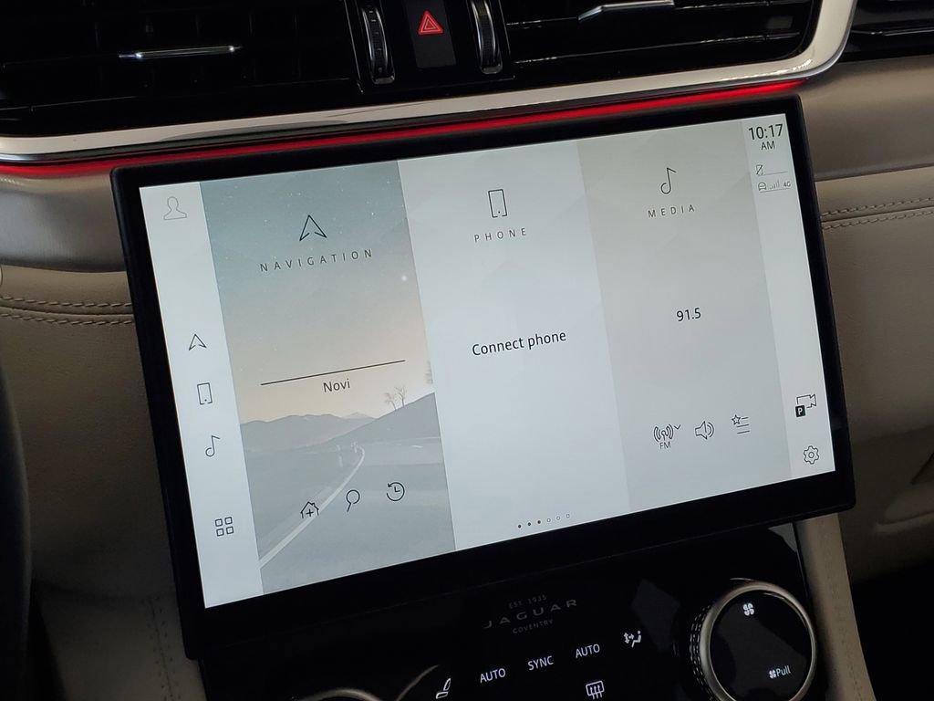 New 2026 Jaguar F-PACE R-Dynamic S image 21