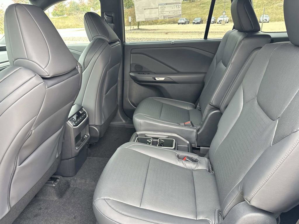 New 2026 Lexus TX 500h AWD image 12