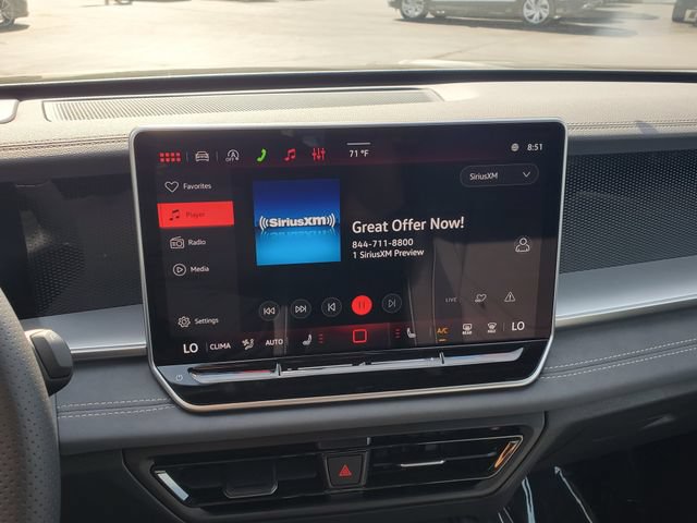 New 2026 Volkswagen Tiguan SE R-Line AWD/4WD image 25