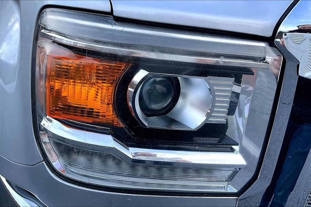 Used 2016 GMC Sierra 2500 SLE w/ SLE Preferred Package image 31