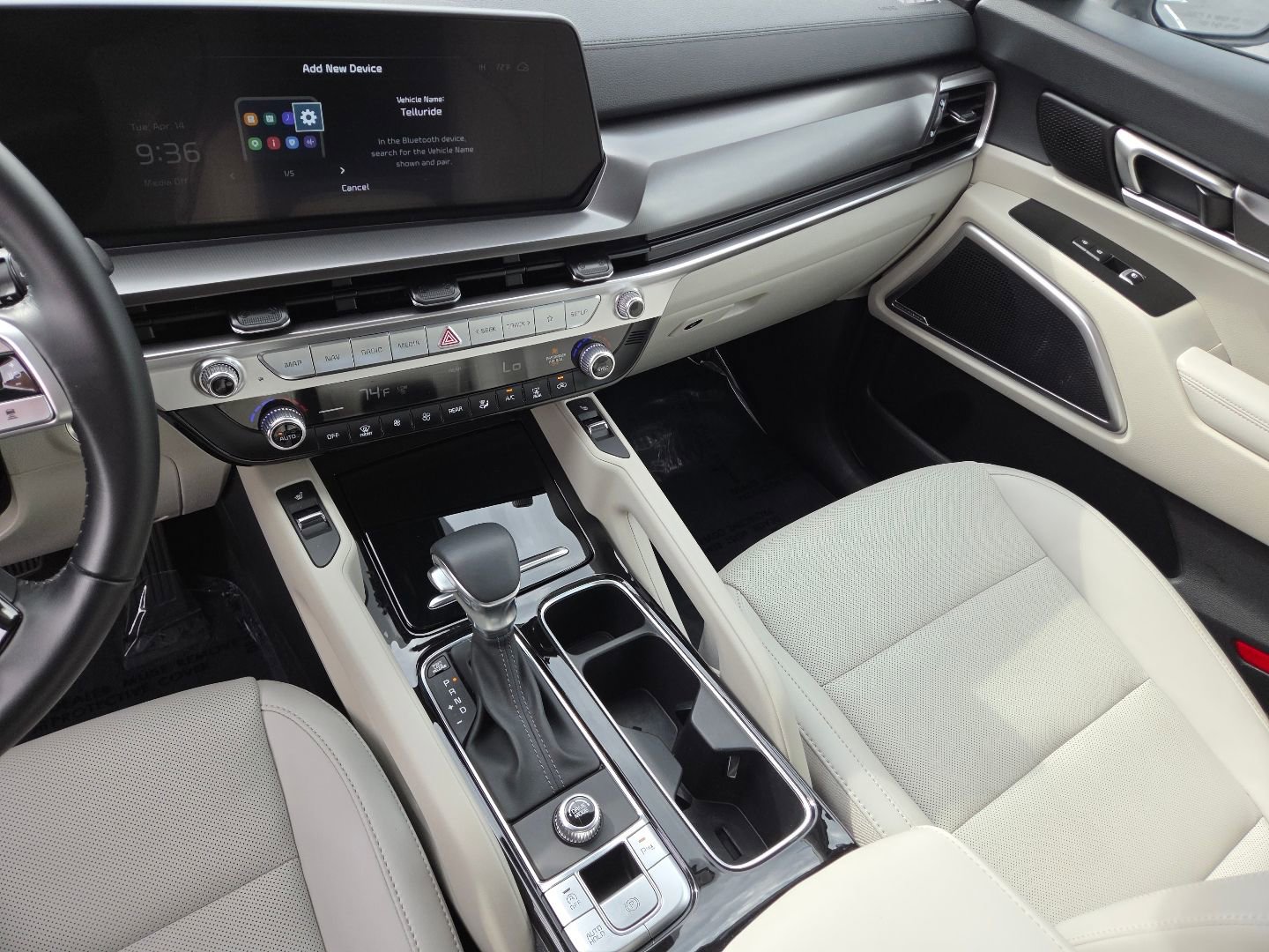Used 2025 Kia Telluride S image 24