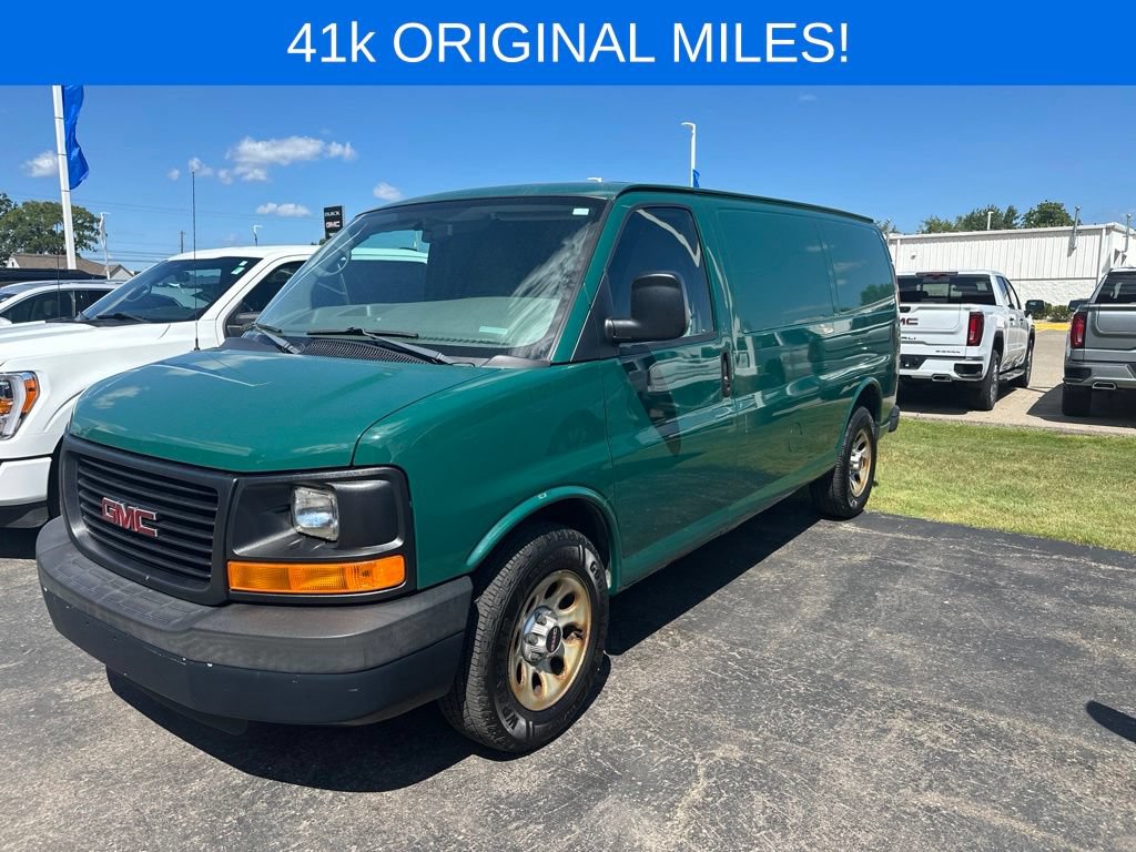 Used 2014 GMC Savana 1500 RWD image 1