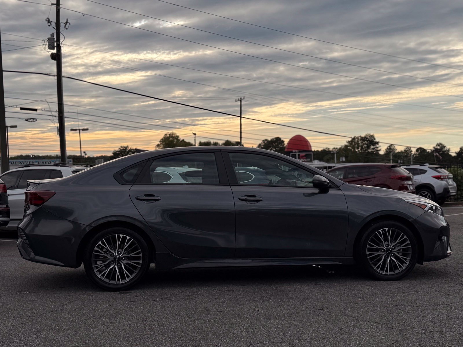 Used 2022 Kia Forte GT-Line w/ GT-Line Premium Package FWD image 6