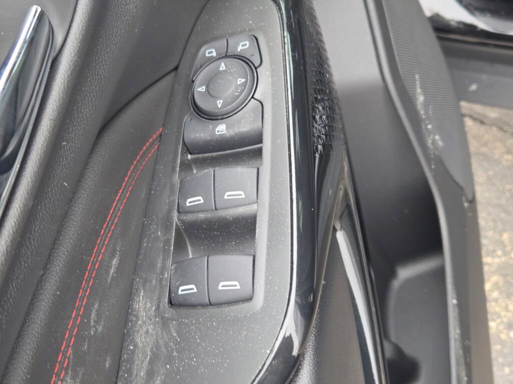 New 2026 Chevrolet Trax RS w/ Driver Confidence Package image 19